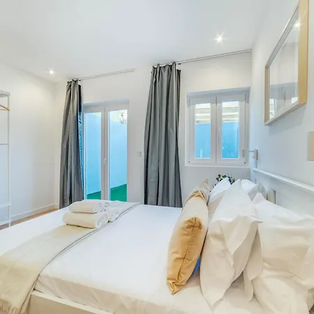 Blue Charm - Campolide Appartement