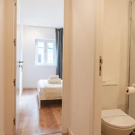 Blue Charm - Campolide Lisboa