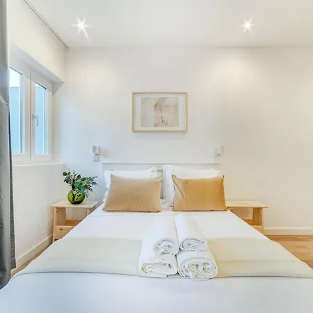 Blue Charm - Campolide