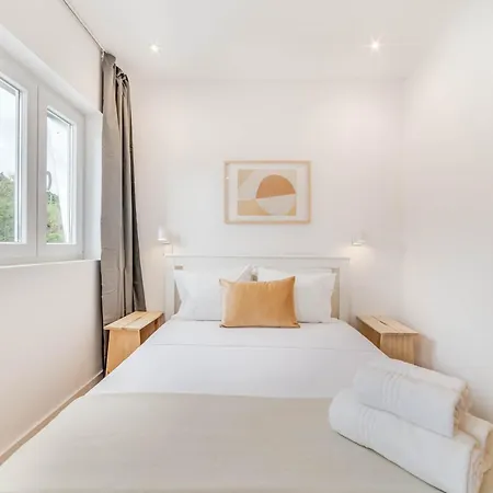 Blue Charm - Campolide Appartement