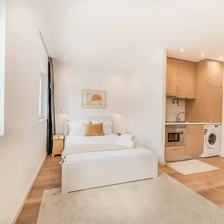 Blue Charm - Campolide Appartement *