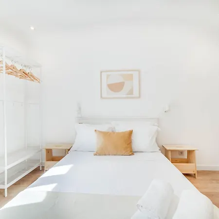 Blue Charm - Campolide 리스본