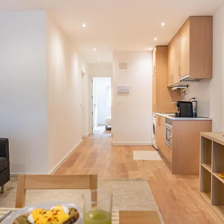 Blue Charm - Campolide Lizbona